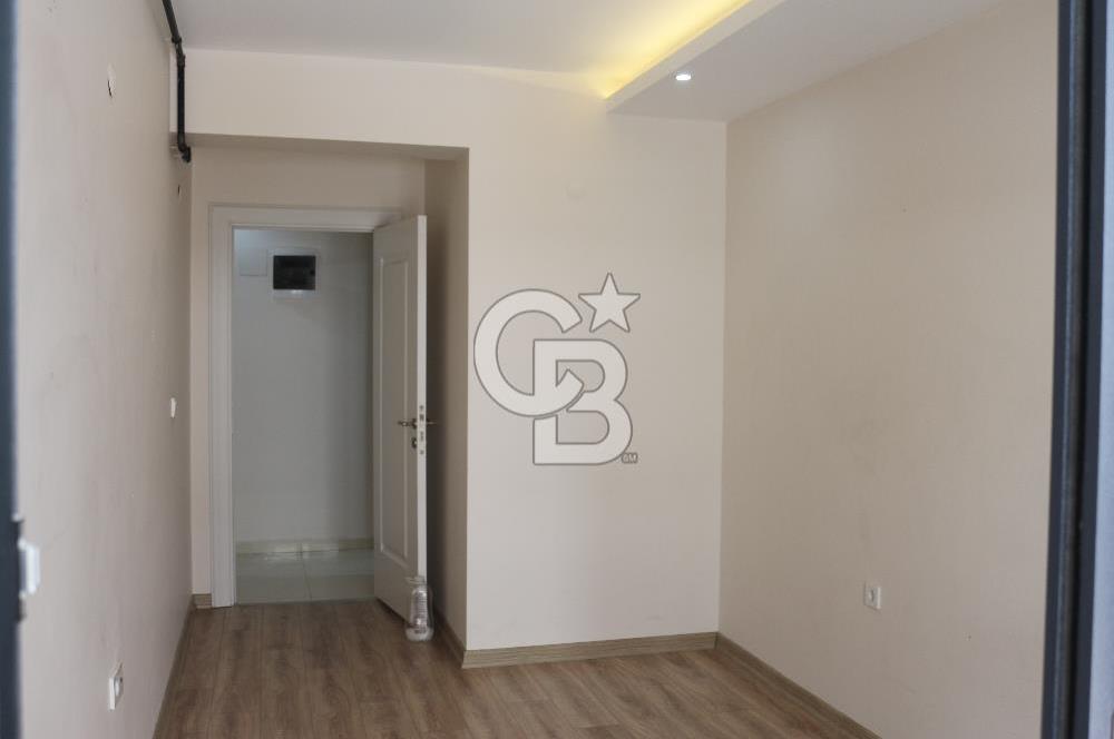 CUMHURİYET MAHALLESİ CADDEYE YAKIN KİRALIK 1+1 TEMİZ DAİRE