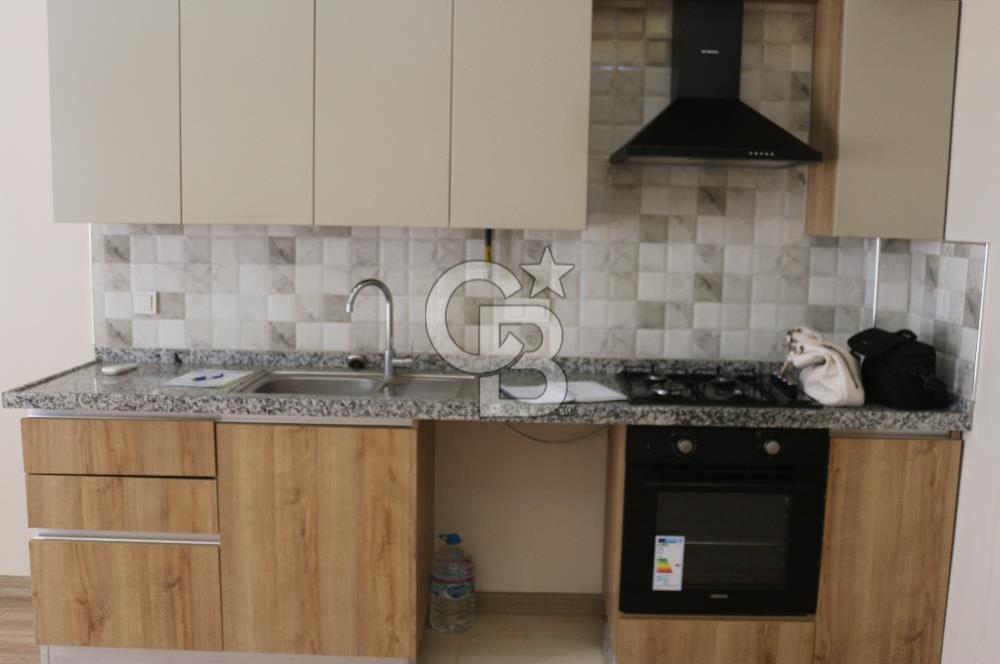 CUMHURİYET MAHALLESİ CADDEYE YAKIN KİRALIK 1+1 TEMİZ DAİRE