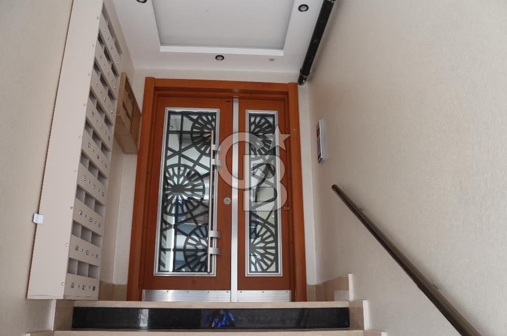 CUMHURİYET MAHALLESİ CADDEYE YAKIN KİRALIK 1+1 TEMİZ DAİRE