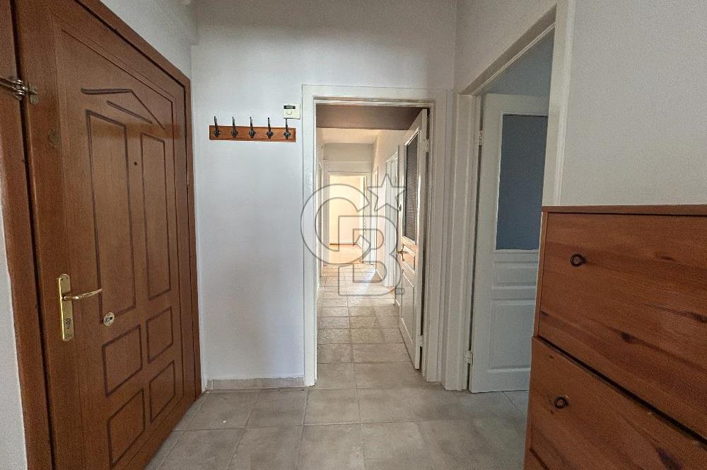 Kozyatağı Sahrayıcedit’te Kiralık Arakat Kombili 3+1 Daire