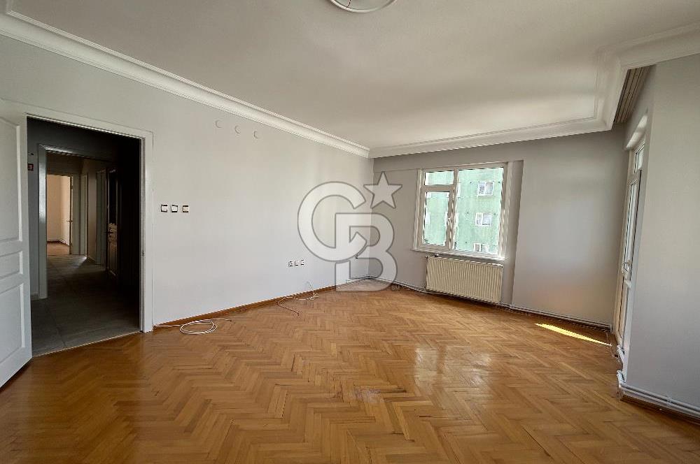 Kozyatağı Sahrayıcedit’te Kiralık Arakat Kombili 3+1 Daire