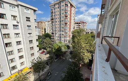 Kozyatağı Sahrayıcedit’te Kiralık Arakat Kombili 3+1 Daire