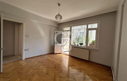 Kozyatağı Sahrayıcedit’te Kiralık Arakat Kombili 3+1 Daire