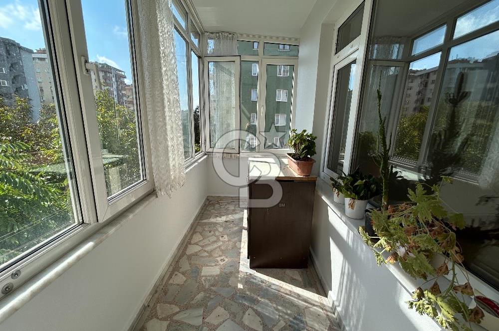 Kozyatağı Sahrayıcedit’te Kiralık Arakat Kombili 3+1 Daire