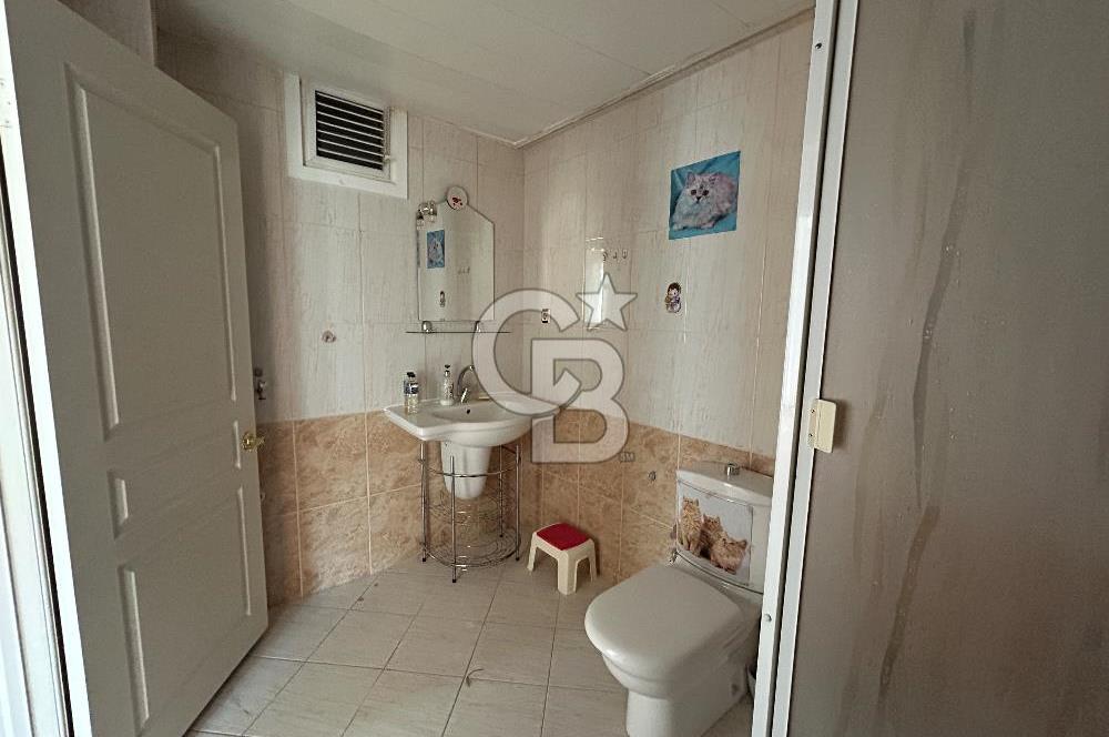 Kozyatağı Sahrayıcedit’te Kiralık Arakat Kombili 3+1 Daire