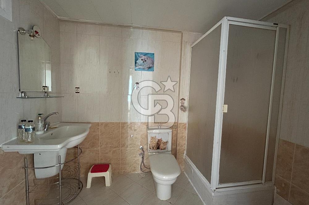 Kozyatağı Sahrayıcedit’te Kiralık Arakat Kombili 3+1 Daire