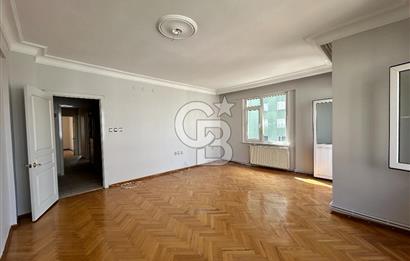Kozyatağı Sahrayıcedit’te Kiralık Arakat Kombili 3+1 Daire