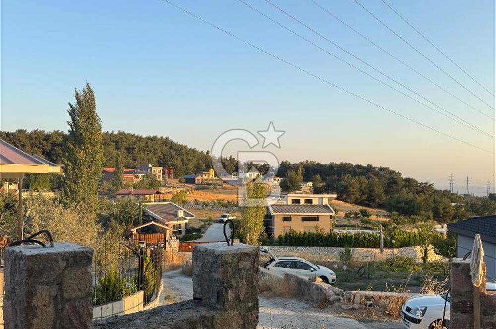 Bornova Beşyolda 630 m² koop. hisseli natamam dubleks villa