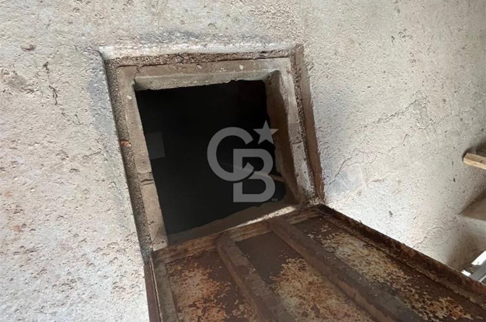 İzmir Torbalı Demirci Köy İçinde Satılık Tarla