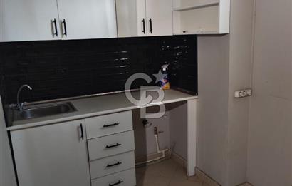 Beşiktaş Dikilitaş’ta 4 Katlı Ticari Bina – 560 m² – Merkezi Konumda