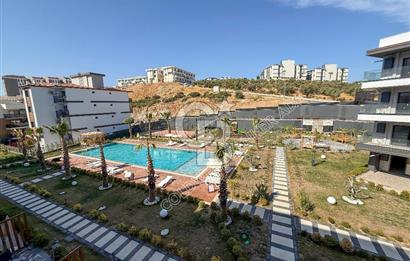 KUŞADASI DEĞİRMENDERE'DE 2+1 LÜKS DAİRE