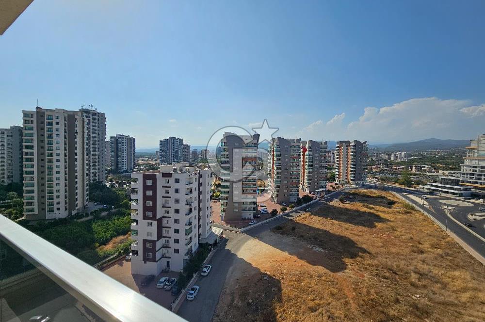 Mersin Mezitli Akdeniz Eşyalı 4+1 Kiralık Daire