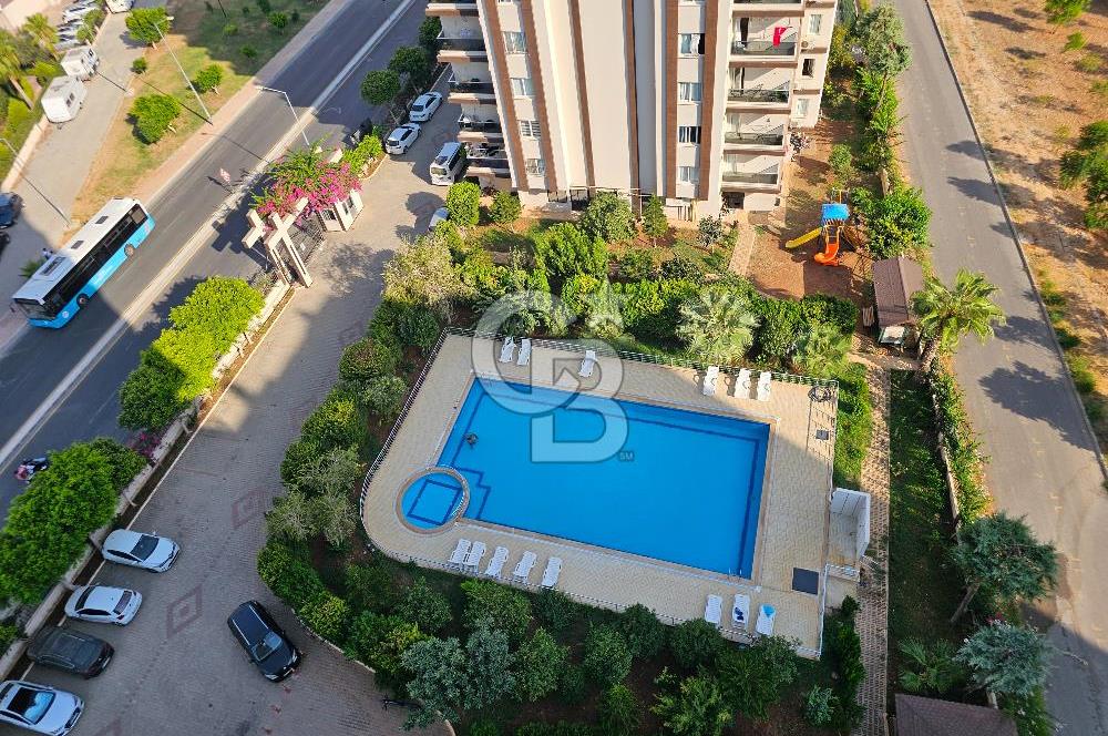 Mersin Mezitli Akdeniz Eşyalı 4+1 Kiralık Daire