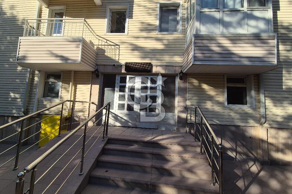 Çiğdem, Dünya Bir Yeşil Sitesi Giriş Kat 3+1 Satılık Daire