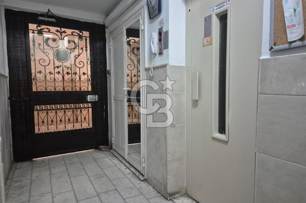 Alaybey Mahallesi Cadde Üstü 4+1 Bakımlı Satılık Daire 