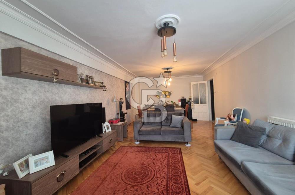Alaybey Mahallesi Cadde Üstü 4+1 Bakımlı Satılık Daire 