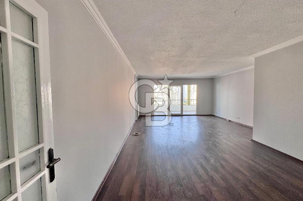 Mavişehir Flamingo Blk. Deniz Manzaralı Verandalı 225m2 Kiralık 3+1 Daire