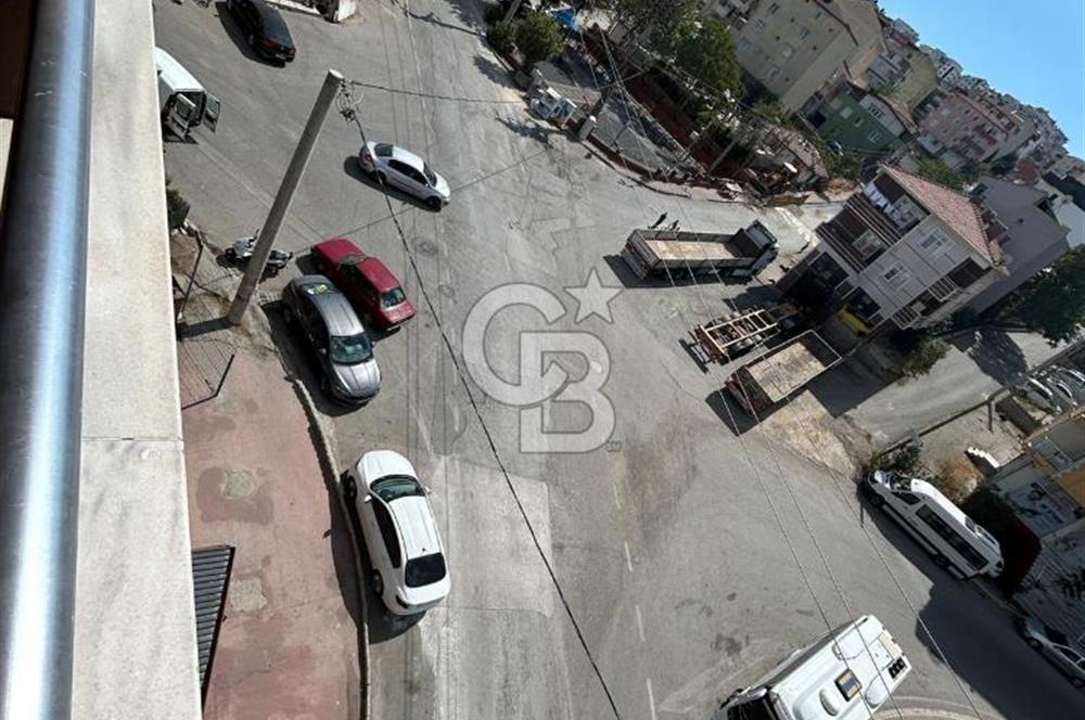 ÇAYIROVA/ÖZGÜRLÜK MAHALLESİ PİRSULTAN CADDE'SİNDE 5+1 ÇATI DUBLEX DAİREMİZ SATILIKTIR