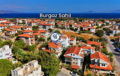 Datça Merkezde 2 Ayrı Girişli 4+1 İkiz Villa – Bahçeli, Otoparklı, Full Eşyalı