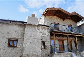 Datça Cumalıda Restorasyonu Tamamlanmış Taş Apart Otel