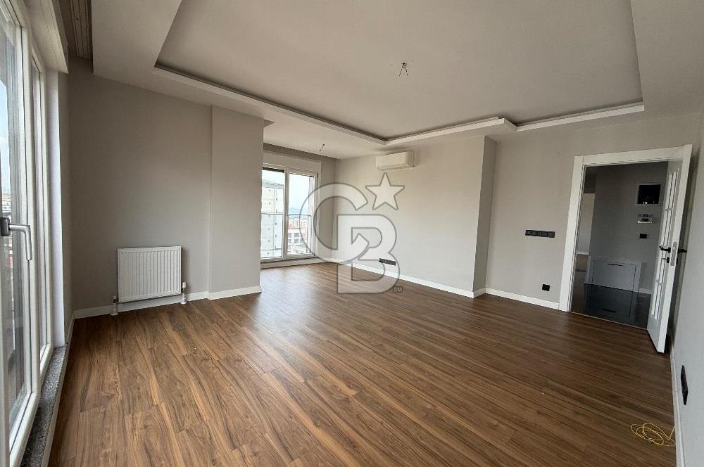 BOSTANCI MERKEZDE GENİŞ KULLANIMLI KİRALIK 3+1