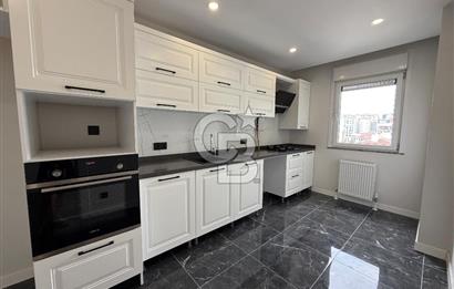 BOSTANCI MERKEZDE GENİŞ KULLANIMLI KİRALIK 3+1