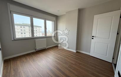 BOSTANCI MERKEZDE GENİŞ KULLANIMLI KİRALIK 3+1
