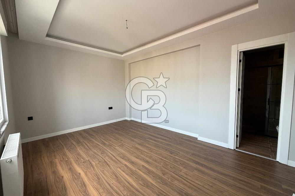 BOSTANCI MERKEZDE GENİŞ KULLANIMLI KİRALIK 3+1