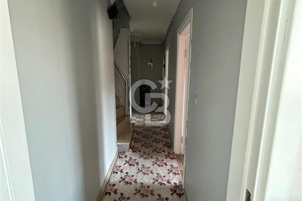 ÇAYIROVA/ÖZGÜRLÜK MAHALLESİ PİRSULTAN CADDE'SİNDE 5+1 ÇATI DUBLEX DAİREMİZ SATILIKTIR