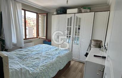 ÇAYIROVA/ÖZGÜRLÜK MAHALLESİ PİRSULTAN CADDE'SİNDE 5+1 ÇATI DUBLEX DAİREMİZ SATILIKTIR