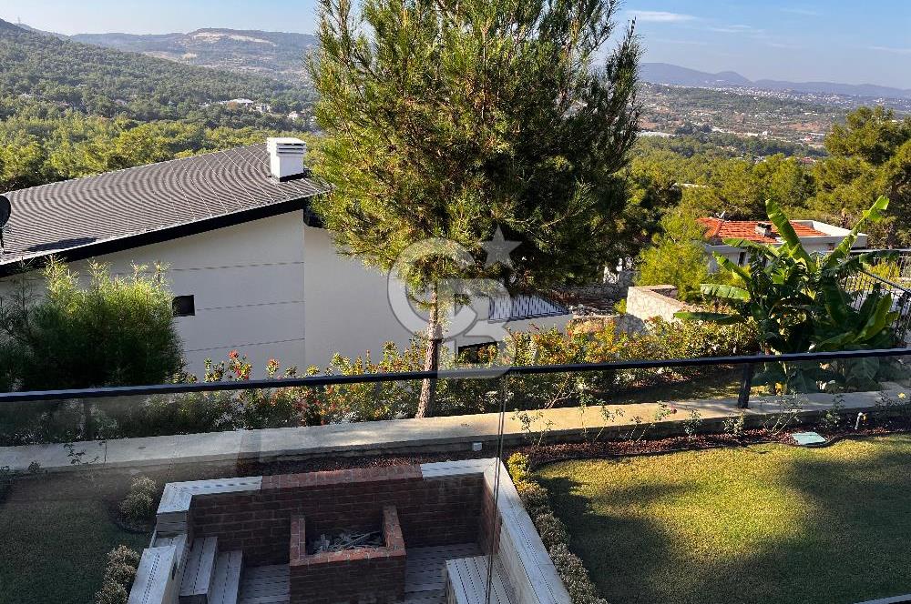 Çamkoza Evleri’nde  Kısa Dönem Kiralama İçin Uygun Triplex Villa 