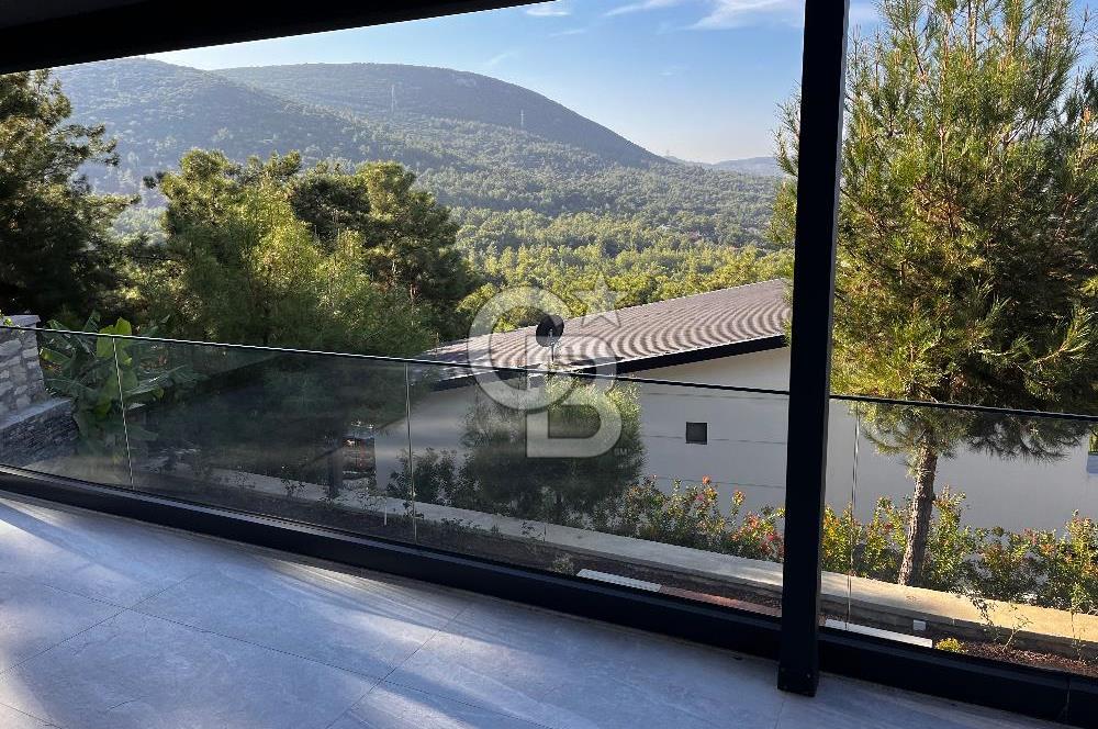 Çamkoza Evleri’nde  Kısa Dönem Kiralama İçin Uygun Triplex Villa 