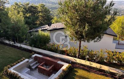 Çamkoza Evleri’nde  Kısa Dönem Kiralama İçin Uygun Triplex Villa 