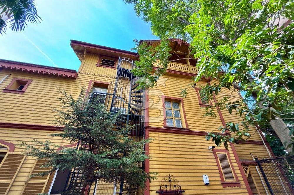 Kadıköy Feneryolu’nda 2. Derece Tescilli Tarihi Ahşap Köşk
