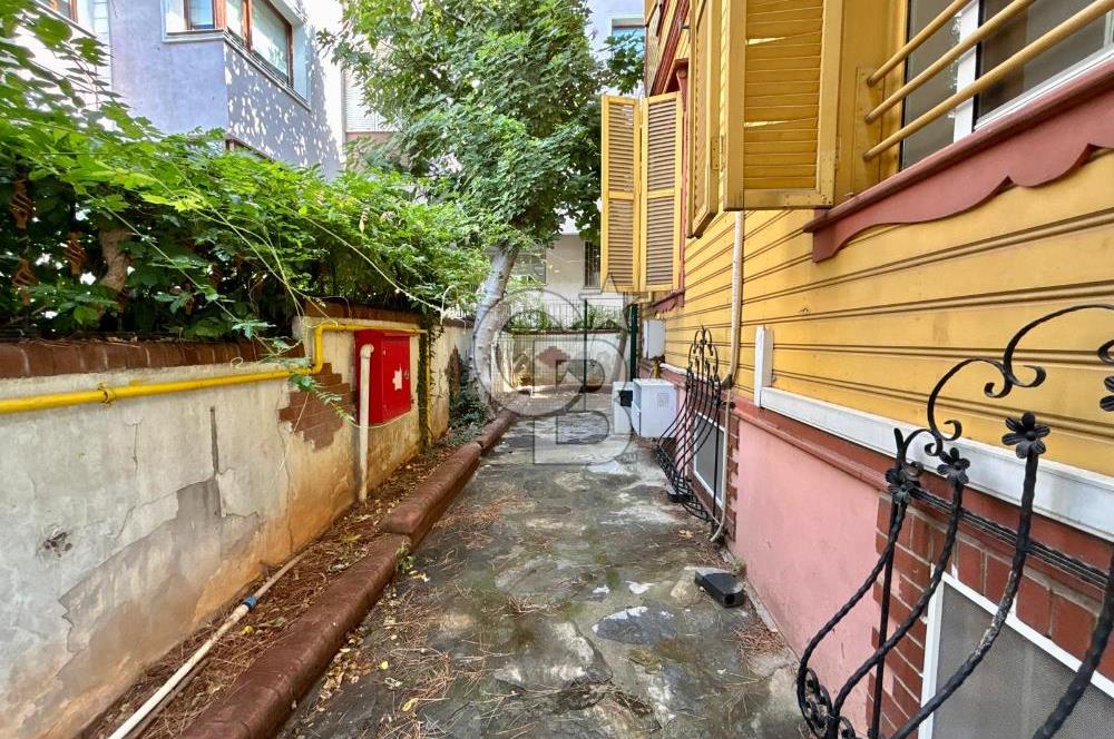 Kadıköy Feneryolu’nda 2. Derece Tescilli Tarihi Ahşap Köşk