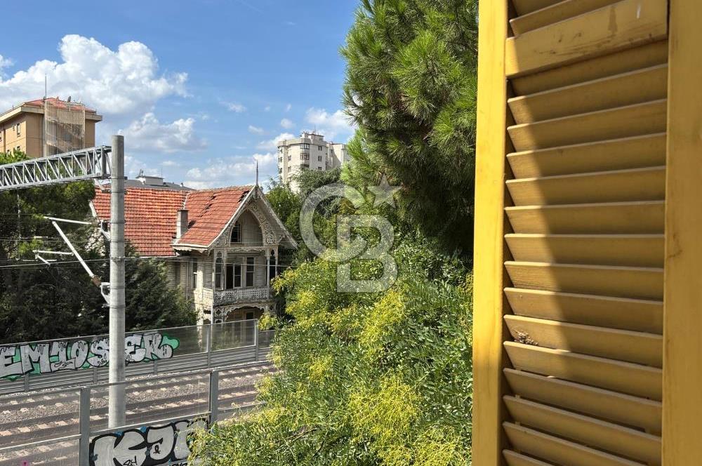 Kadıköy Feneryolu’nda 2. Derece Tescilli Tarihi Ahşap Köşk