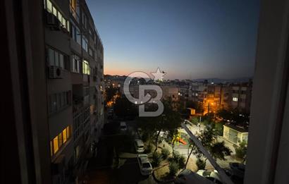 İzmir Yeşilyurtta Satılık Bakımlı Daire