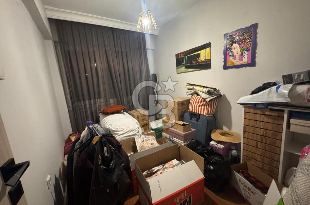 İzmir Yeşilyurtta Satılık Bakımlı Daire