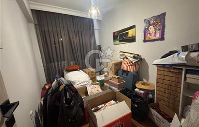 İzmir Yeşilyurtta Satılık Bakımlı Daire