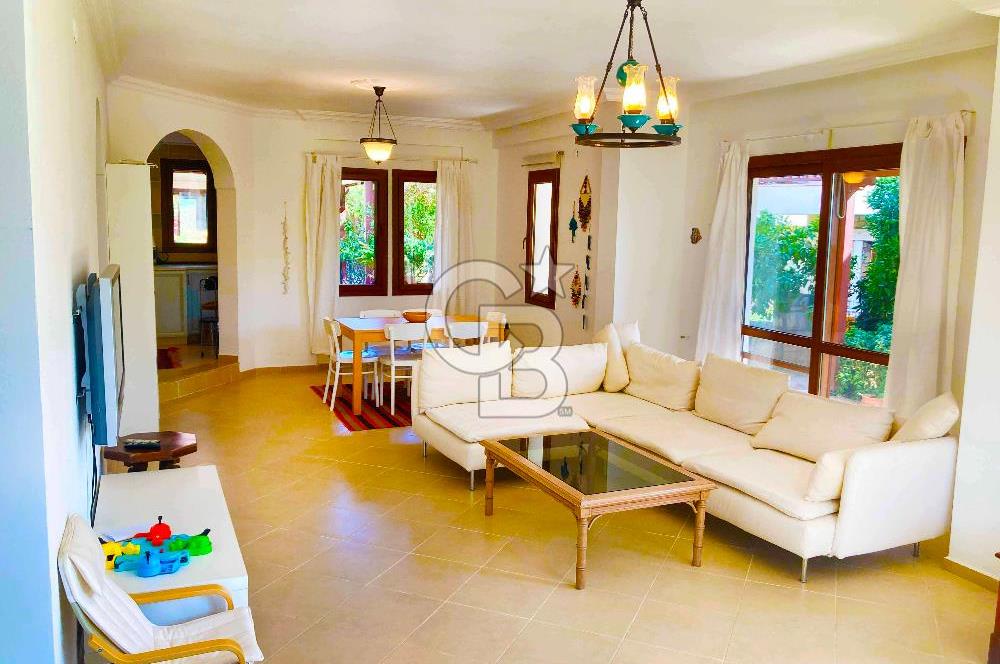 Datça Boğaziçi'nde Satılık 3+1 Villa