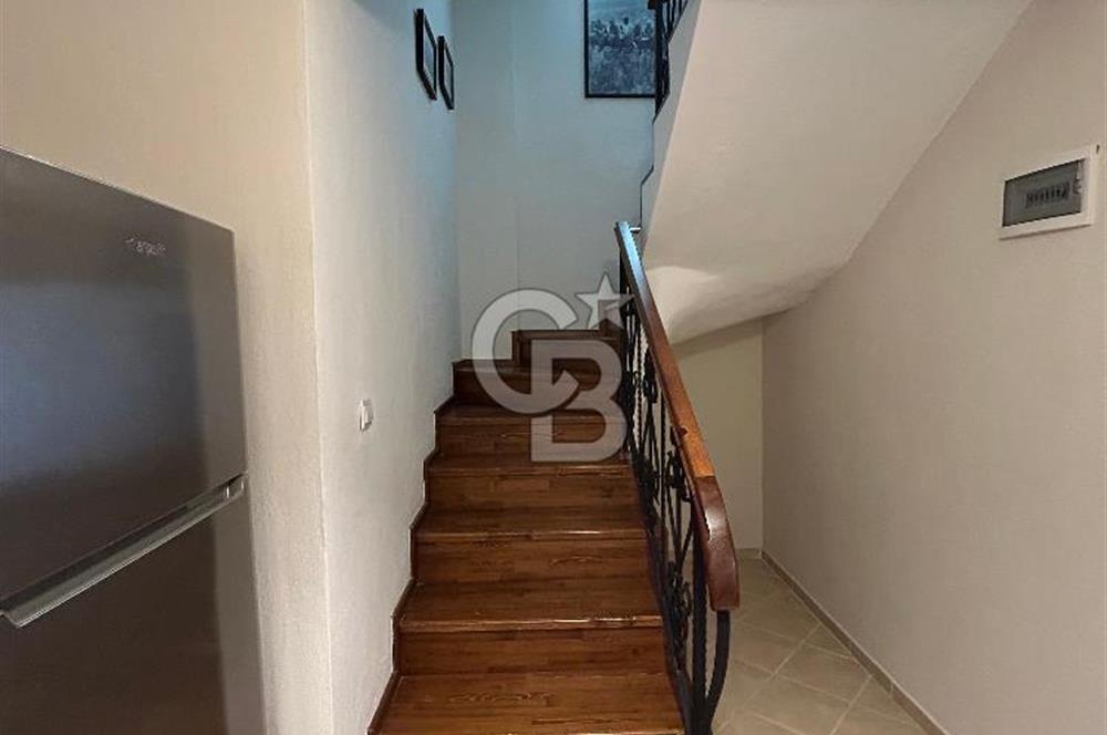 Datça Merkezde 2 Ayrı Girişli 4+1 İkiz Villa – Bahçeli, Otoparklı, Full Eşyalı