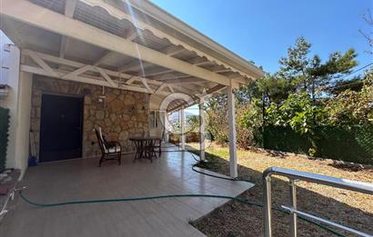 Datça Merkezde 2 Ayrı Girişli 4+1 İkiz Villa – Bahçeli, Otoparklı, Full Eşyalı