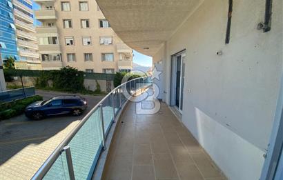 BAYRAKLI KARABAĞ KONAKLARINDA HAVUZLU 3+1 KİRALIK DAİRE