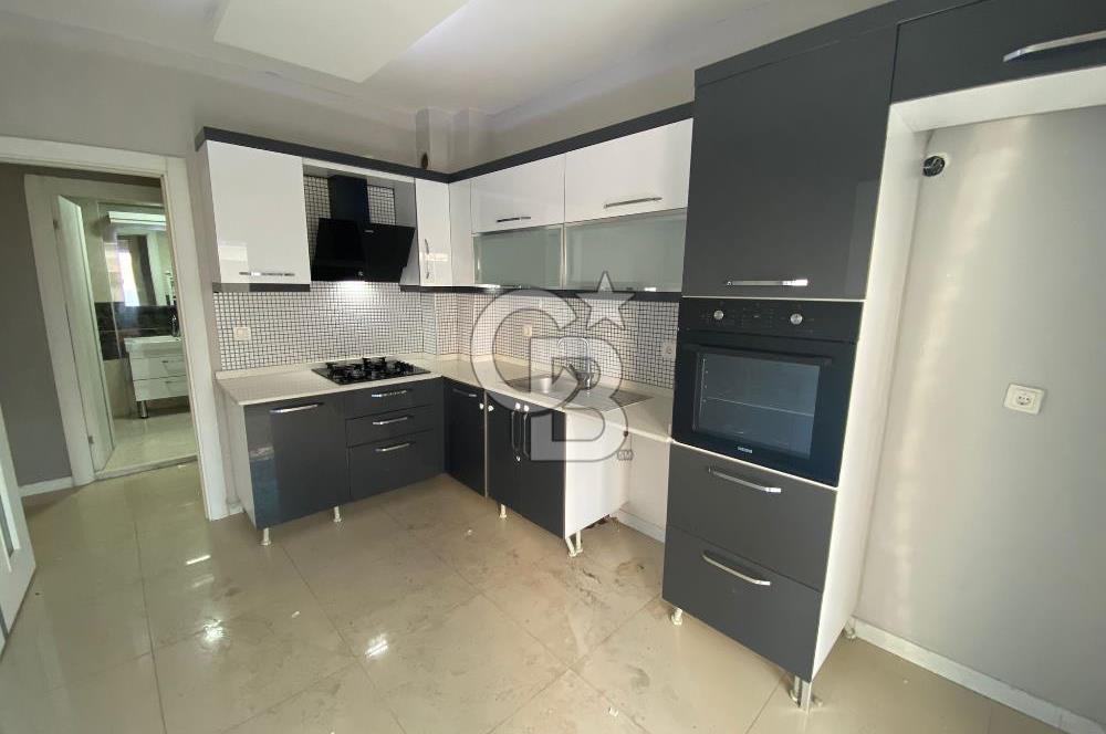 BAYRAKLI KARABAĞ KONAKLARINDA HAVUZLU 3+1 KİRALIK DAİRE