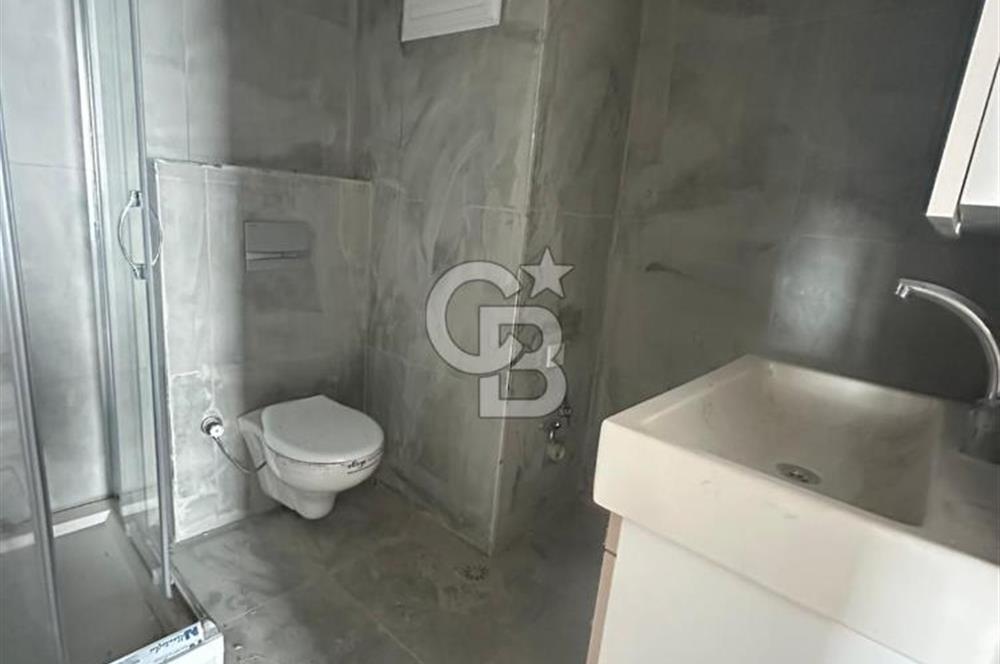 BAHÇEŞEHİR HAYATPARK 2 SİTESİ SATILIK 2+1 DAİRE