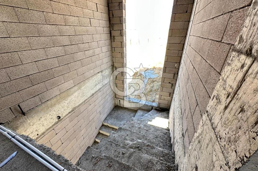  YENİMAHALLE KARACAKAYADA 4+1 GENİŞ SATILIK VİLLA 