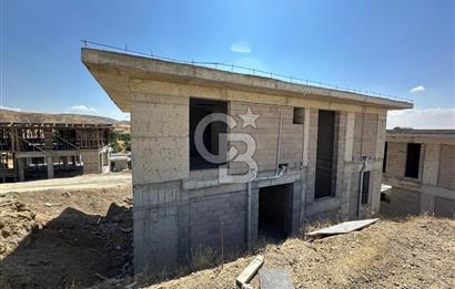  YENİMAHALLE KARACAKAYADA 4+1 GENİŞ SATILIK VİLLA 