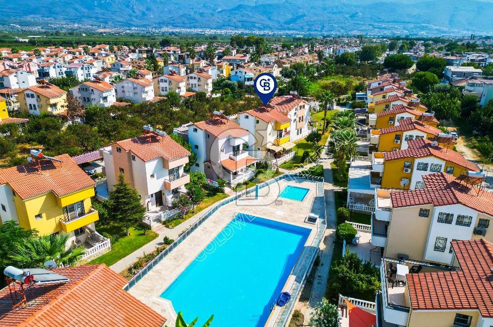 Kuşadası denize yürüme mesafesinde 5+1 müstakil villa