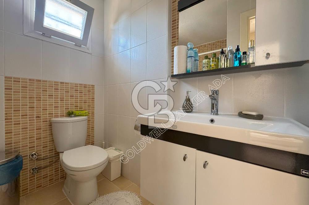 Kuşadası denize yürüme mesafesinde 5+1 müstakil villa