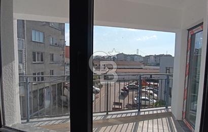 ÇANAKKALE LAPSEKİ MERKEZDE SIFIR 2+1 SATILIK DAİRE. BOŞ.